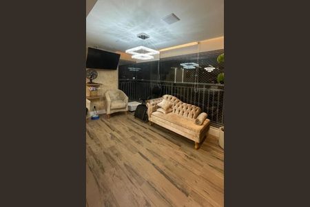 Apartamento à venda com 128m², 3 quartos e 3 vagas