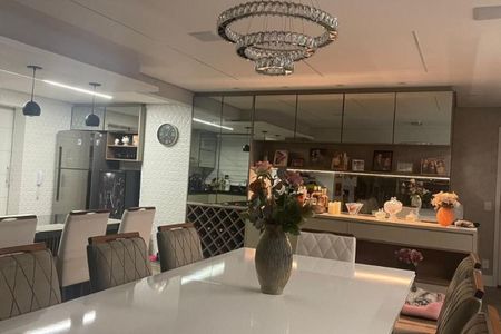 Apartamento à venda com 3 quartos, 128m² em Vila Gilda, Santo André