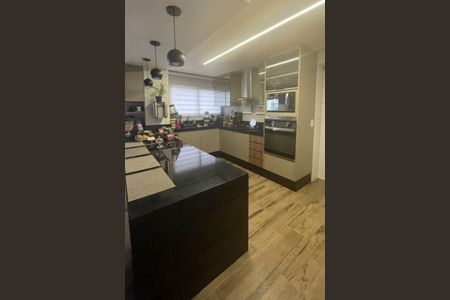 Apartamento à venda com 128m², 3 quartos e 3 vagas