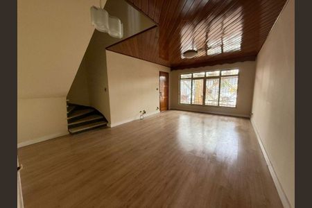 Casa à venda com 3 quartos, 213m² em Jardim Bela Vista, Santo André