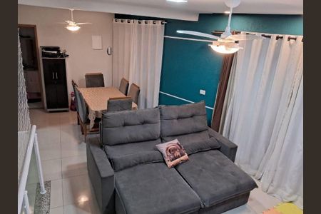 Casa à venda com 3 quartos, 164m² em Vila Linda, Santo André