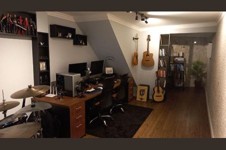 Casa à venda com 2 quartos, 138m² em Vila Linda, Santo André