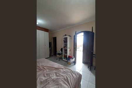 Casa à venda com 3 quartos, 192m² em Vila Pires, Santo André