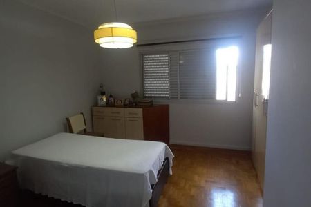 Casa à venda com 3 quartos, 201m² em Vila Scarpelli, Santo André