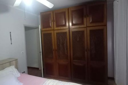 Casa à venda com 3 quartos, 201m² em Vila Scarpelli, Santo André
