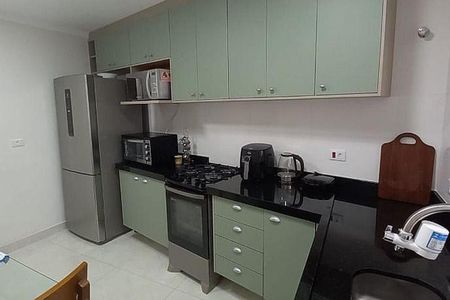 Casa à venda com 2 quartos, 74m² em Vila Helena, Santo André
