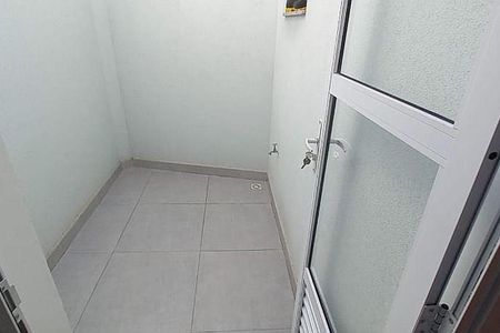 Casa à venda com 2 quartos, 74m² em Vila Helena, Santo André
