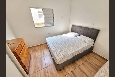 Casa à venda com 3 quartos, 211m² em Vila Linda, Santo André