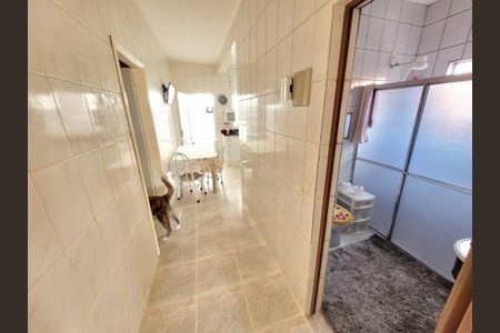 Casa à venda com 3 quartos, 211m² em Vila Linda, Santo André