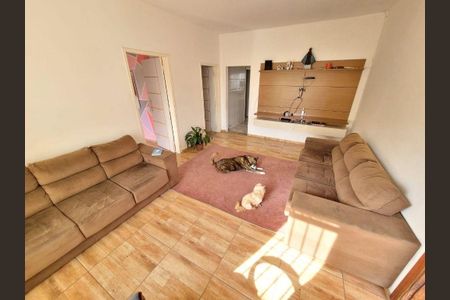 Casa à venda com 3 quartos, 211m² em Vila Linda, Santo André