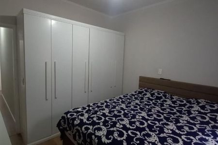 Casa à venda com 3 quartos, 194m² em Vila Vitória, Santo André