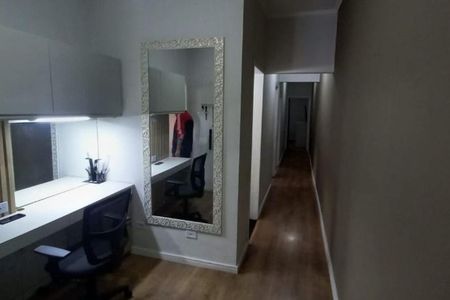 Casa à venda com 3 quartos, 194m² em Vila Vitória, Santo André