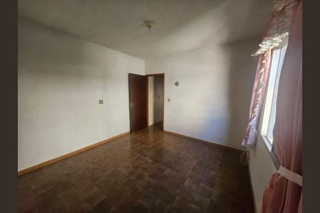 Casa à venda com 3 quartos, 176m² em Jardim do Estádio, Santo André