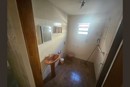 Casa à venda com 3 quartos, 176m² em Jardim do Estádio, Santo André