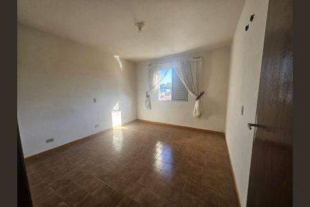 Casa à venda com 3 quartos, 176m² em Jardim do Estádio, Santo André