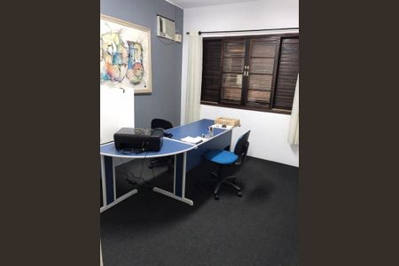 Casa à venda com 3 quartos, 166m² em Vila Floresta, Santo André