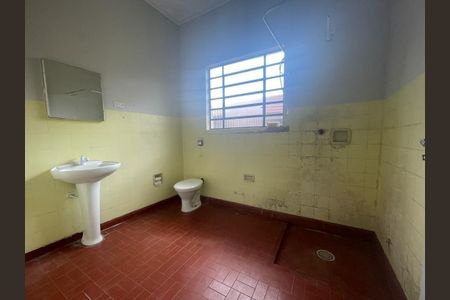 Casa à venda com 2 quartos, 157m² em Vila Helena, Santo André