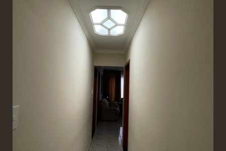 Casa à venda com 3 quartos, 244m² em Jardim do Estádio, Santo André