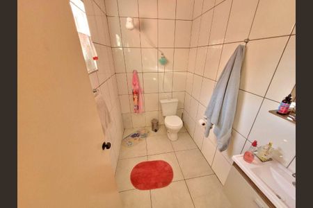 Casa à venda com 3 quartos, 153m² em Vila Helena, Santo André