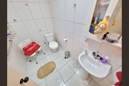 Casa à venda com 3 quartos, 153m² em Vila Helena, Santo André