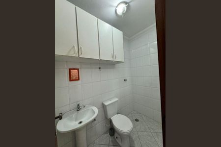 Casa à venda com 3 quartos, 228m² em Vila Gilda, Santo André
