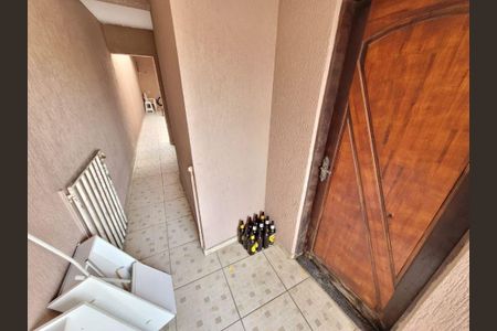 Casa à venda com 3 quartos, 176m² em Vila Junqueira, Santo André