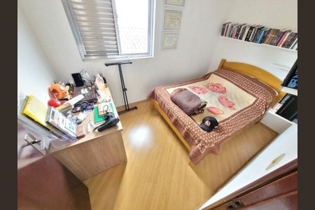Casa à venda com 3 quartos, 171m² em Vila Alzira, Santo André