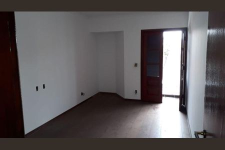 Casa à venda com 3 quartos, 289m² em Vila Pires, Santo André
