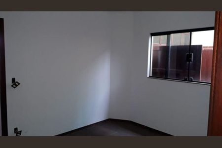 Casa à venda com 3 quartos, 289m² em Vila Pires, Santo André
