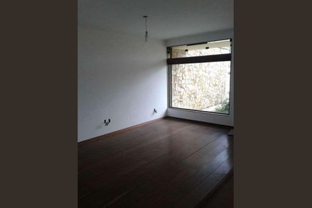 Casa à venda com 3 quartos, 289m² em Vila Pires, Santo André