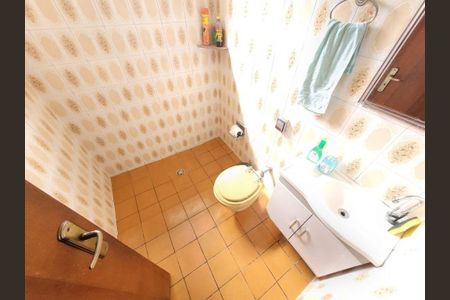 Casa à venda com 3 quartos, 183m² em Vila Eldizia, Santo André