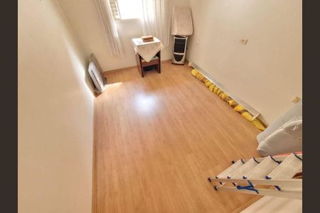 Casa à venda com 3 quartos, 183m² em Vila Eldizia, Santo André