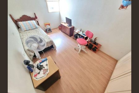Casa à venda com 3 quartos, 183m² em Vila Eldizia, Santo André