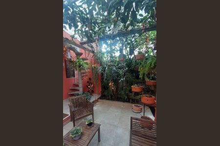 Casa à venda com 2 quartos, 131m² em Vila Alzira, Santo André