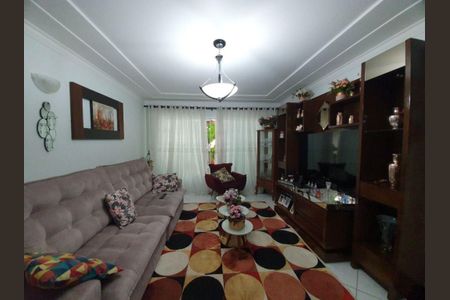 Casa à venda com 4 quartos, 188m² em Vila Helena, Santo André