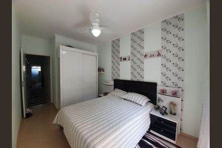 Casa à venda com 4 quartos, 188m² em Vila Helena, Santo André