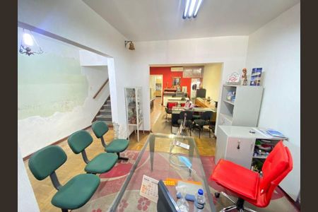 Casa à venda com 3 quartos, 190m² em Centro, Santo André