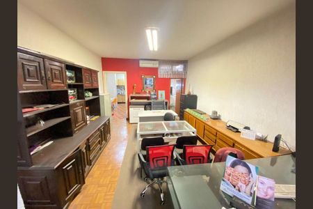 Casa à venda com 3 quartos, 190m² em Centro, Santo André