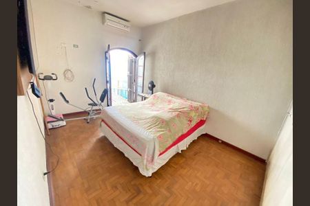 Casa à venda com 3 quartos, 190m² em Centro, Santo André