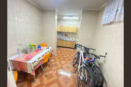Casa à venda com 3 quartos, 190m² em Centro, Santo André