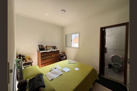 Casa à venda com 3 quartos, 117m² em Vila Gilda, Santo André