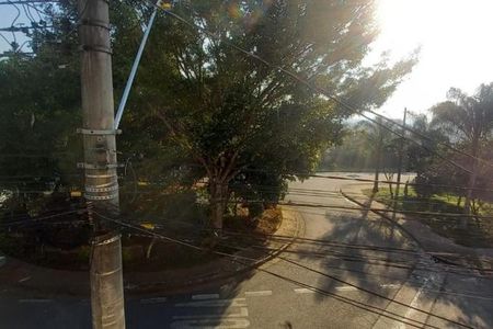 Casa à venda com 169m², 4 quartos e 2 vagas