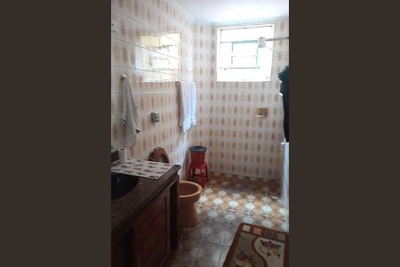 Casa à venda com 2 quartos, 176m² em Vila Guarará, Santo André