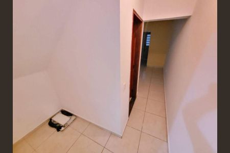 Casa à venda com 3 quartos, 200m² em Jardim Alvorada, Santo André