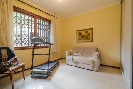 Casa à venda com 500m², 3 quartos e 4 vagas Casa à venda com 500m², 3 quartos e 4 vagasQuarto 2