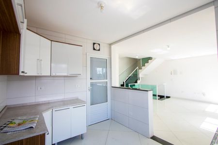 Casa à venda com 160m², 3 quartos e 4 vagas Casa à venda com 160m², 3 quartos e 4 vagasCozinha