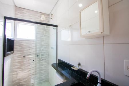 Casa à venda com 160m², 3 quartos e 4 vagas Casa à venda com 160m², 3 quartos e 4 vagasBanheiro da Suíte