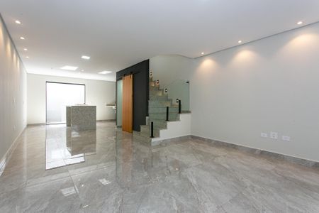 Sala de casa à venda com 3 quartos, 121m² em Vila Carrão, São Paulo