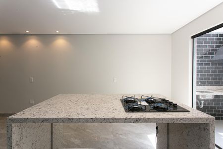 Cozinha de casa à venda com 3 quartos, 121m² em Vila Carrão, São Paulo