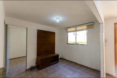 Apartamento à venda com 49m², 2 quartos e 1 vaga Apartamento à venda com 49m², 2 quartos e 1 vagaSala
